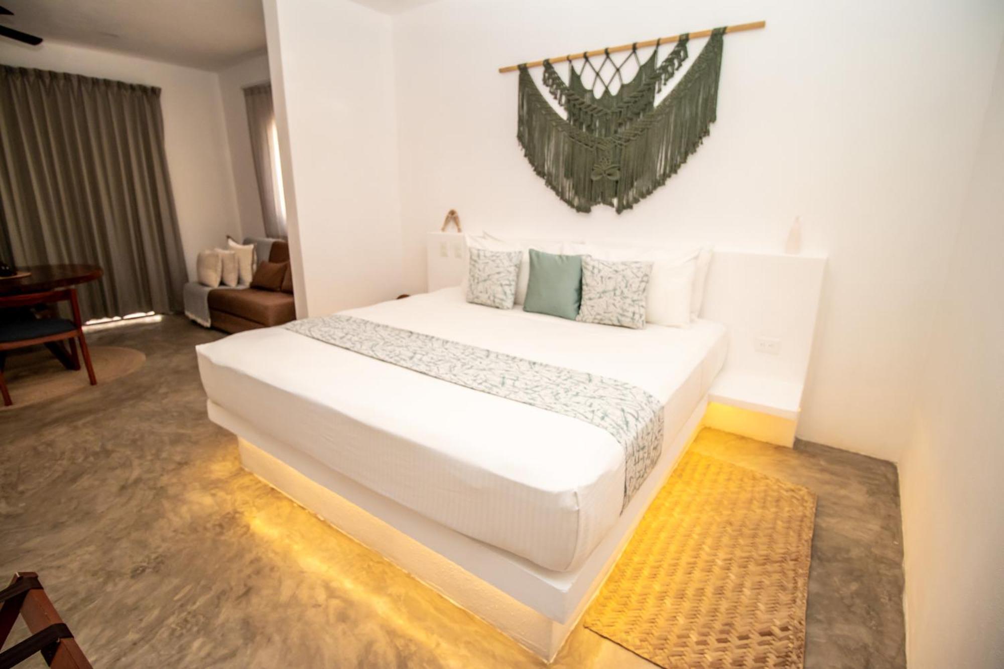Hau Holbox, Oceanfront Boutique Isla Holbox